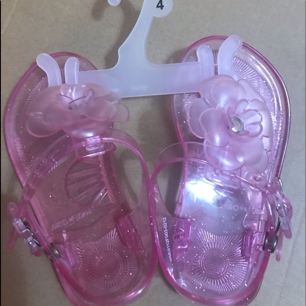 NWOT Jelly Sandals size 4